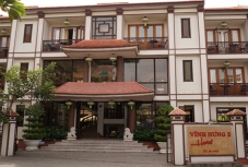 Vinh Hung 2 Hotel