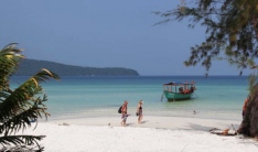 Sihanoukville Beach breaks