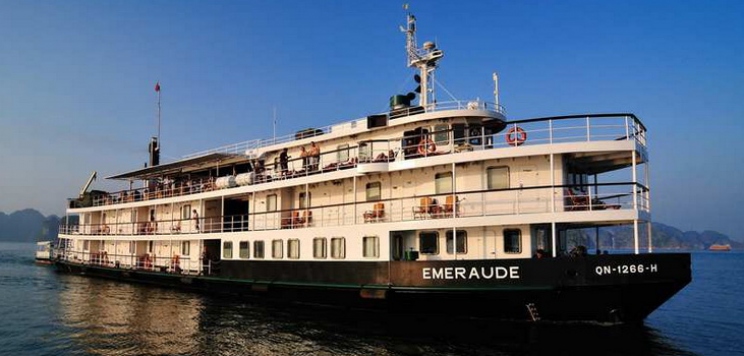 Emeraude Cruise