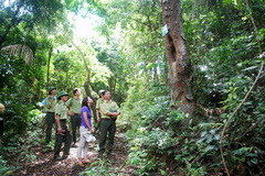 Ba Mun Island and Bai Tu Long National Park