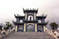 Linh Ung Pagoda