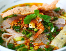 Quang noodle soups, Hoian, Danang