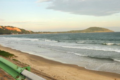 Hon Rom Beach