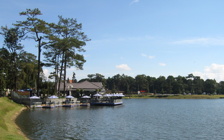 Xuan Huong lake, Da Lat, Vietnam